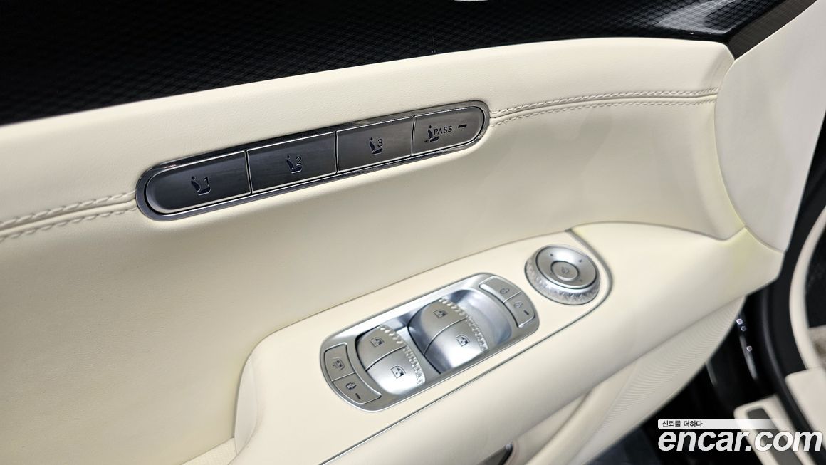 Genesis G90 2023
