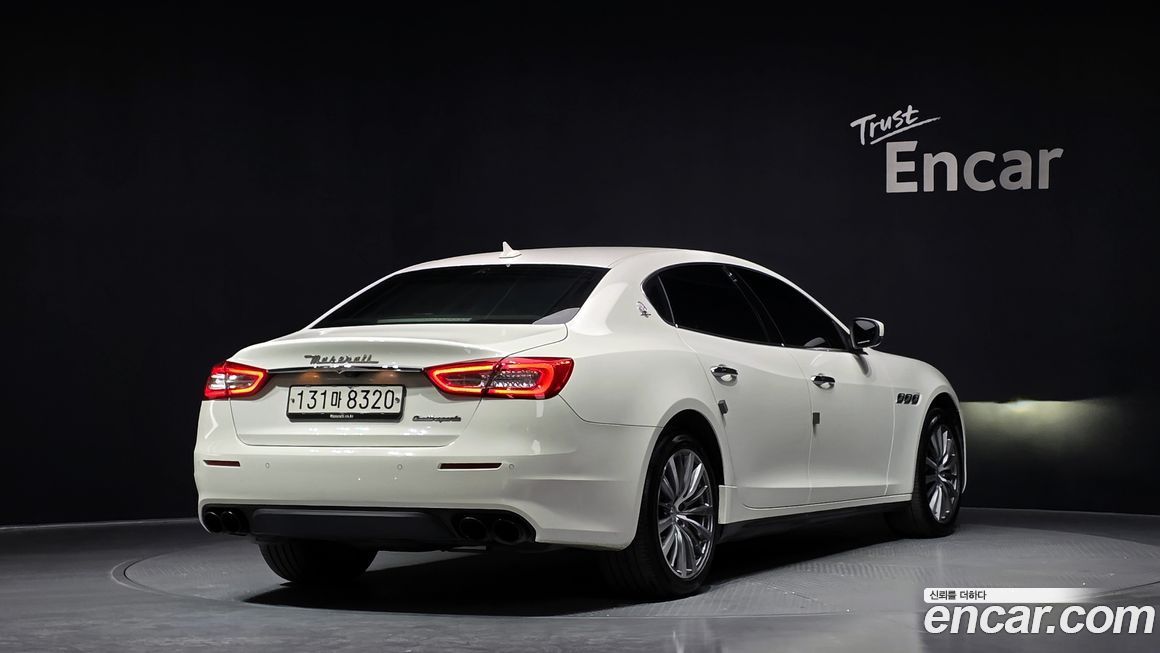 Maserati Quattroporte 2020