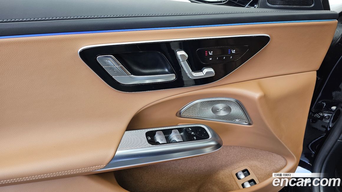 Mercedes-Benz E-Class 2025