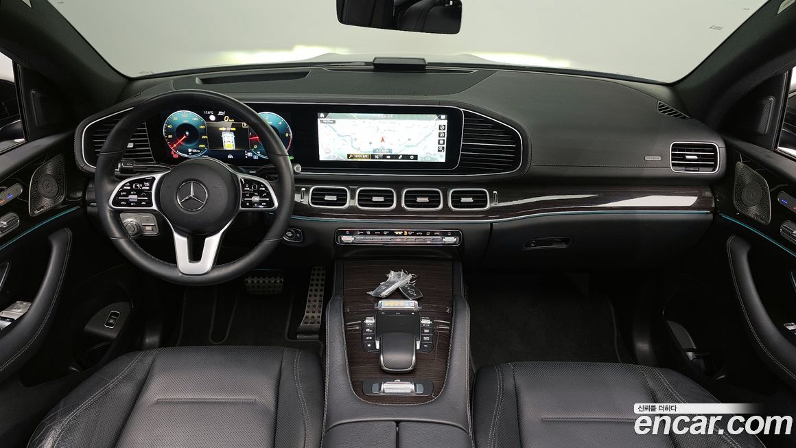 Mercedes-Benz GLE-Class 2021