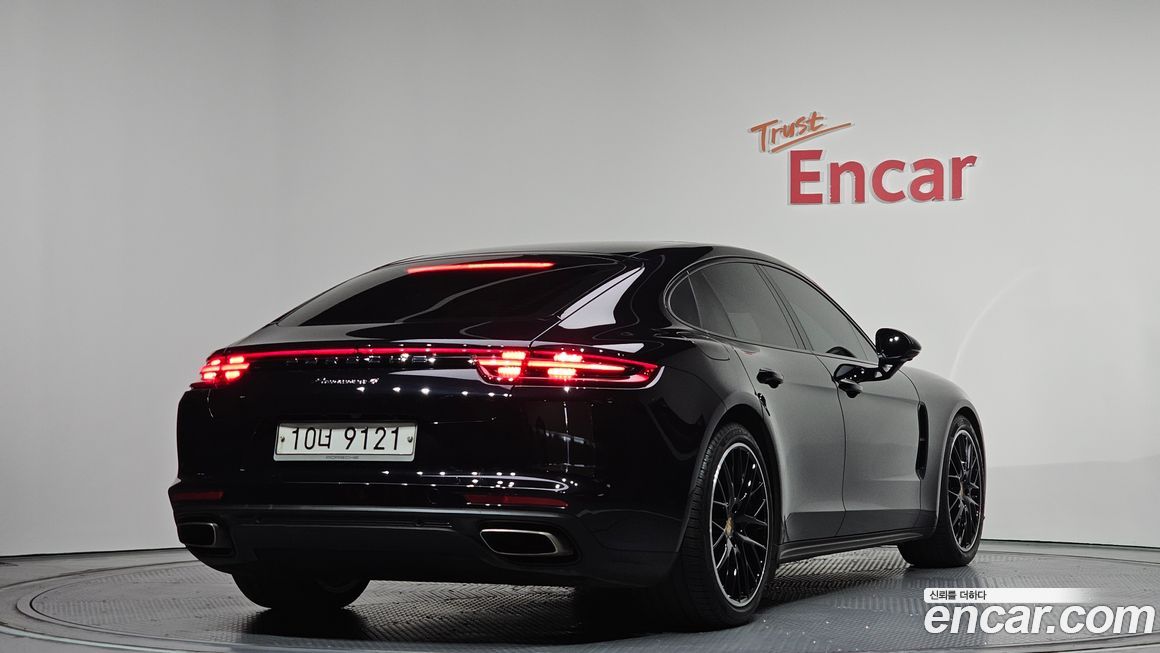 Porsche Panamera 2018