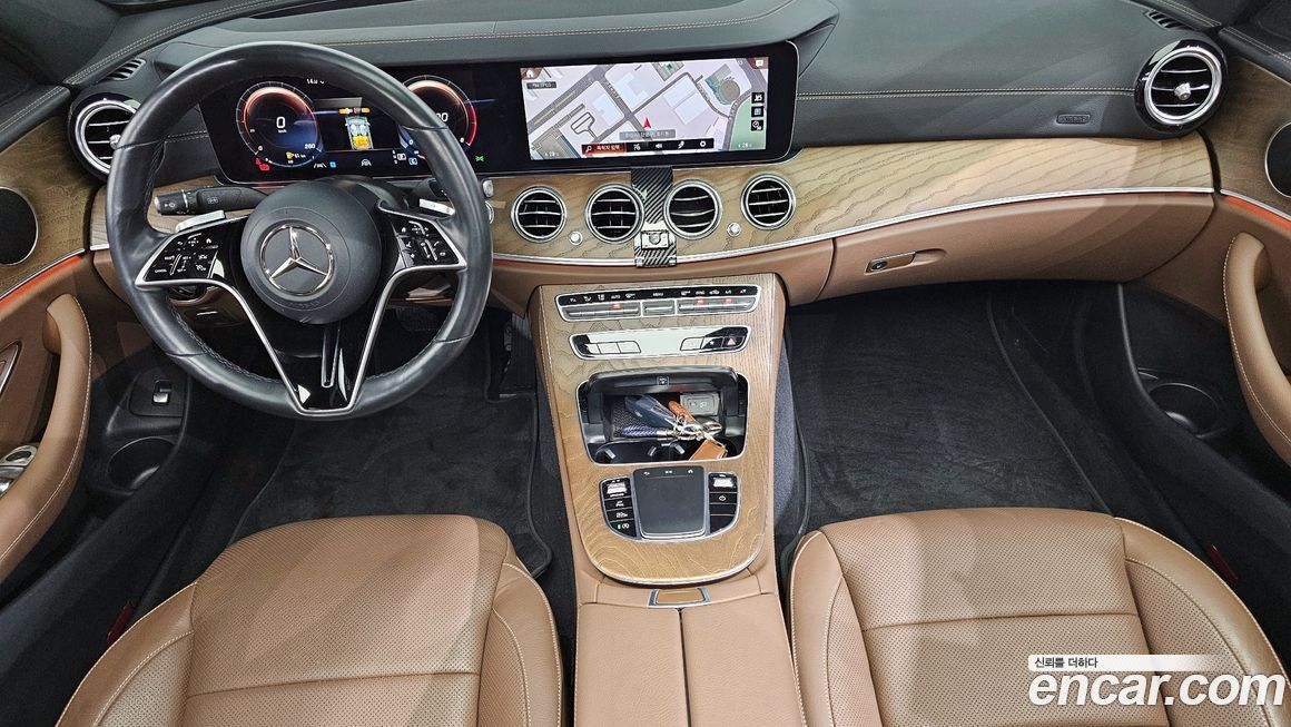 Mercedes-Benz E-Class 2021