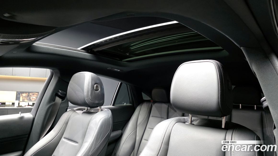 Mercedes-Benz GLE-Class 2021