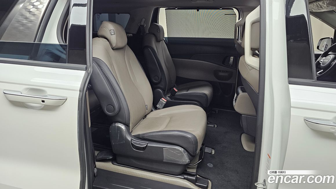 Kia Canival 2025