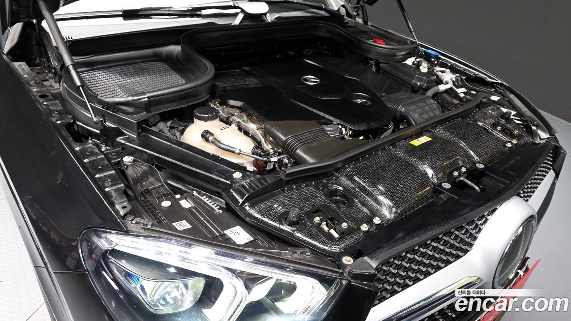 Mercedes-Benz GLE-Class 2021