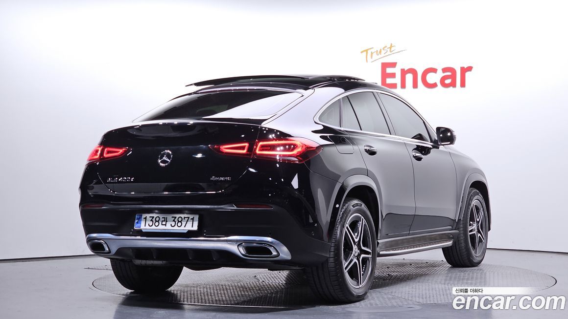 Mercedes-Benz GLE-Class 2021