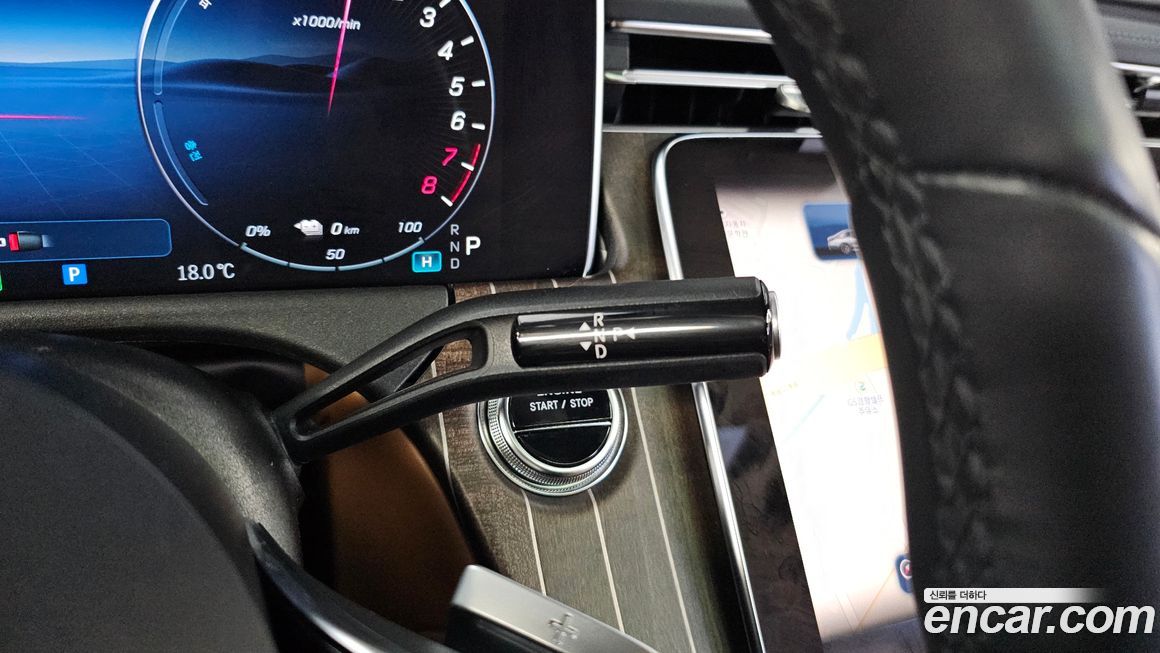 Mercedes-Benz E-Class 2025