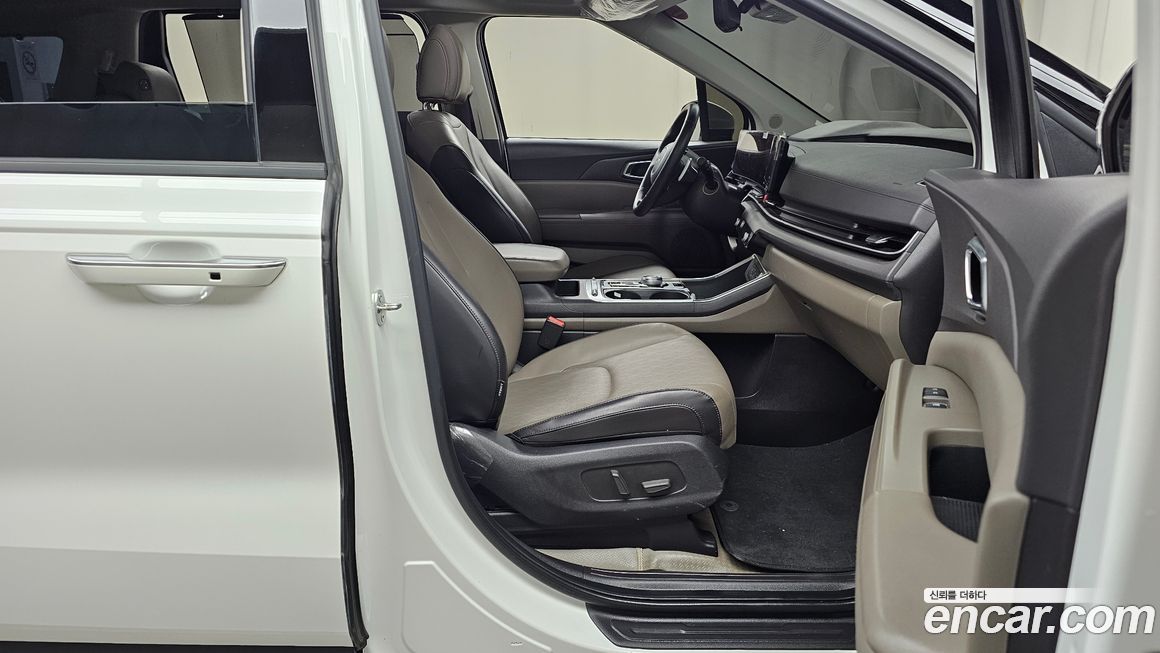 Kia Canival 2025