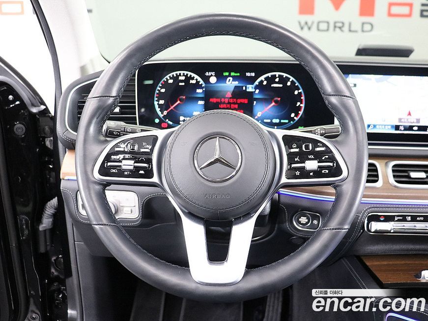 Mercedes-Benz GLE-Class 2021