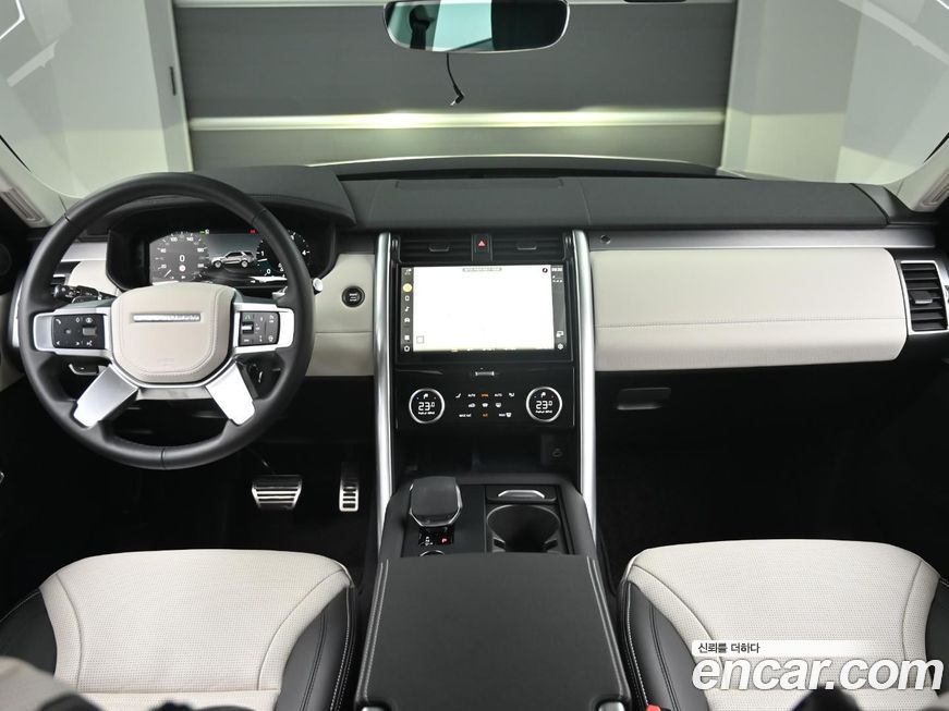 Land Rover Discovery 2025