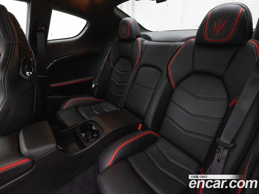Maserati GranTurismo 2019