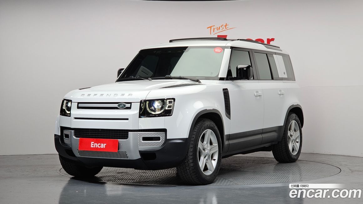 Land Rover Defender 2024