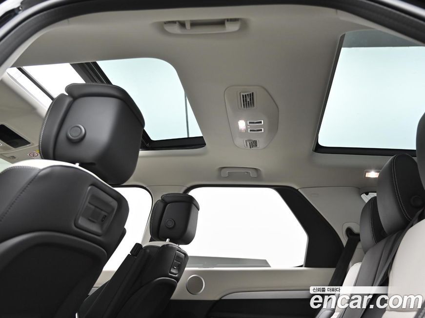 Land Rover Discovery 2025