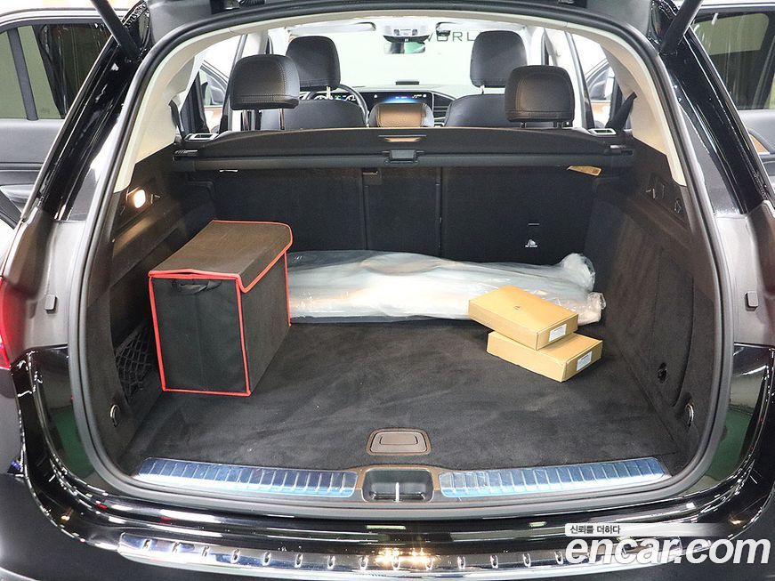 Mercedes-Benz GLE-Class 2021