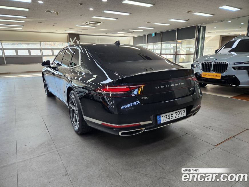 Genesis G90 2022