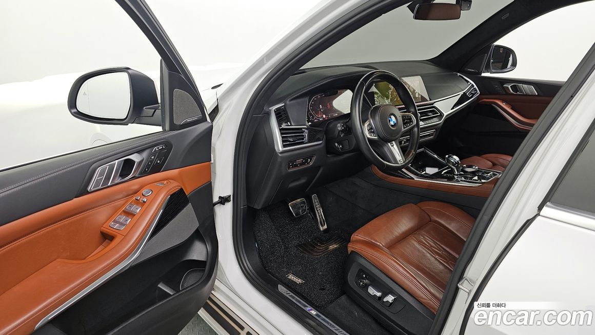 BMW X7 2022
