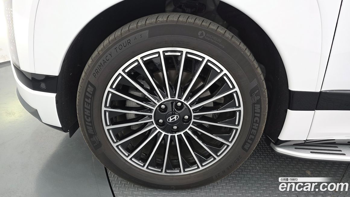 Hyundai Ioniq9 2025
