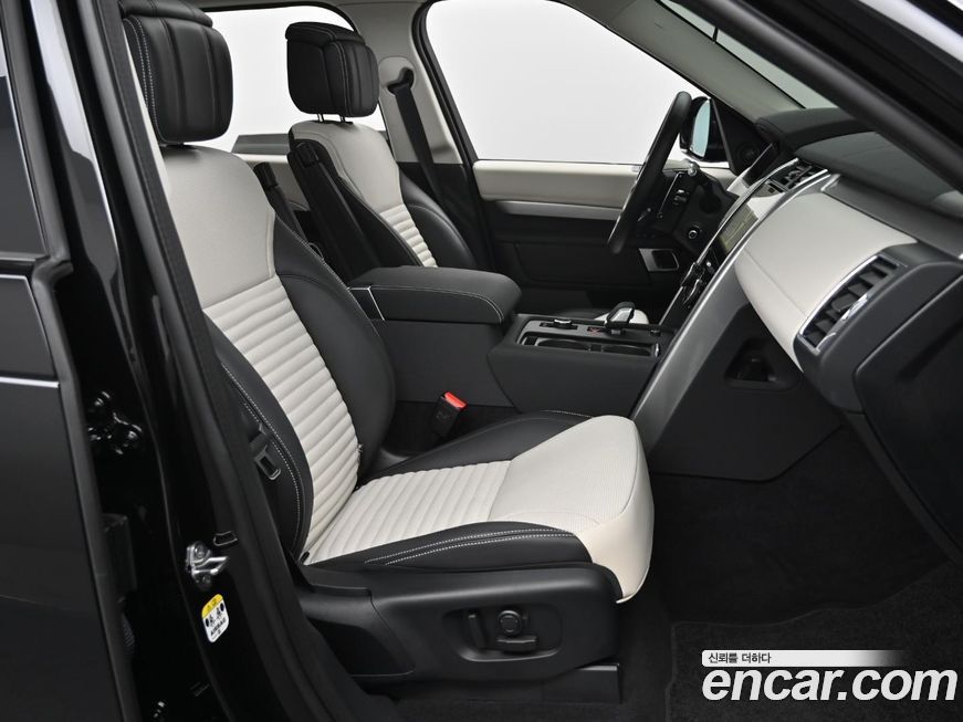 Land Rover Discovery 2025