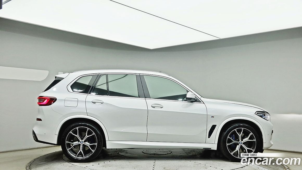 BMW X5 2023