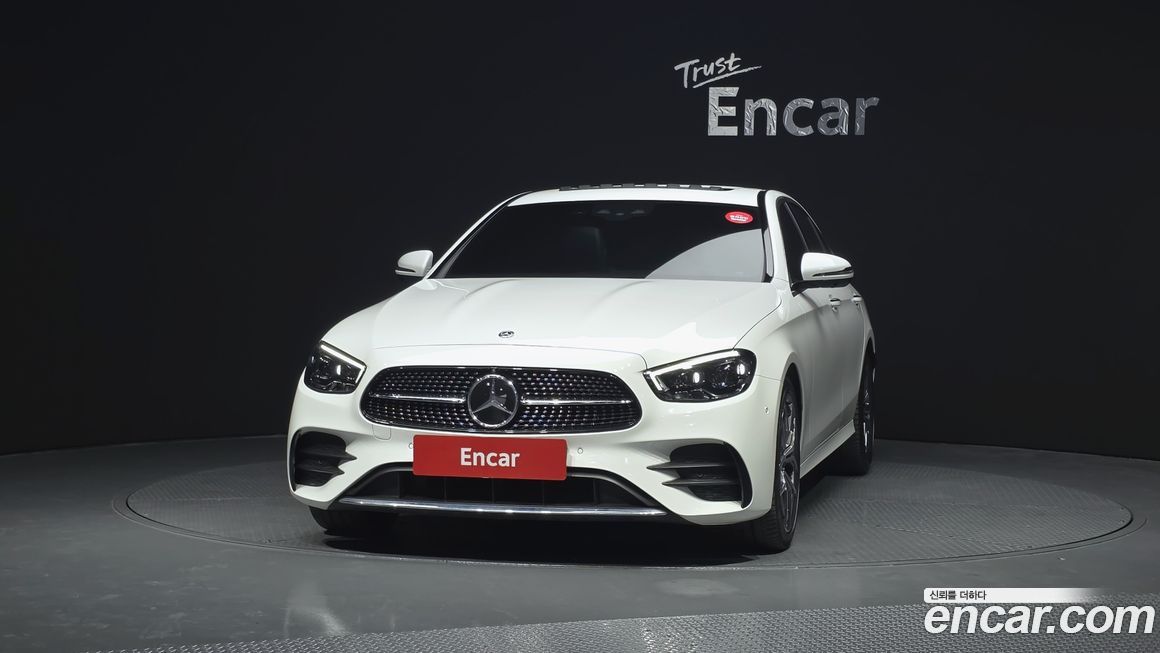 Mercedes-Benz E-Class 2021