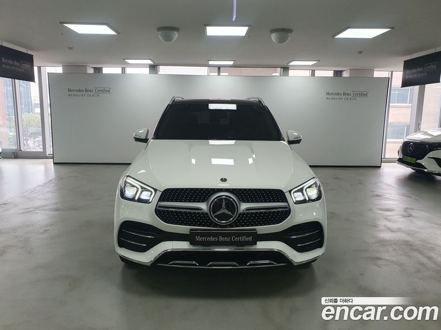 Mercedes-Benz GLE-Class 2023