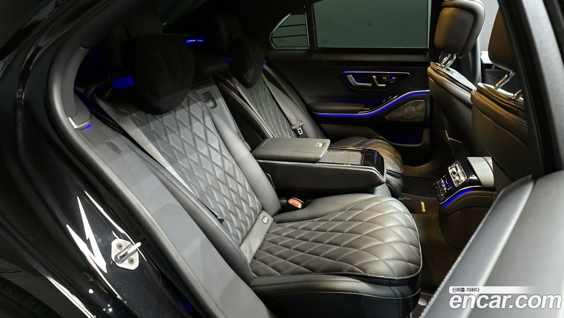 Mercedes-Benz S-Class 2022