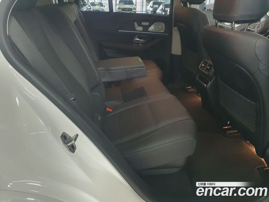 Mercedes-Benz GLE-Class 2023