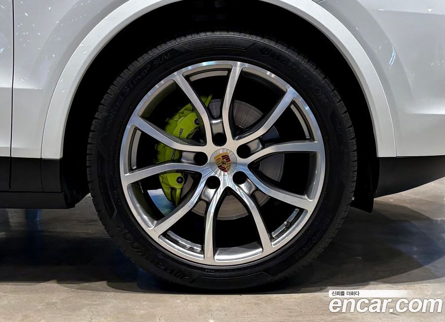 Porsche Cayenne 2020