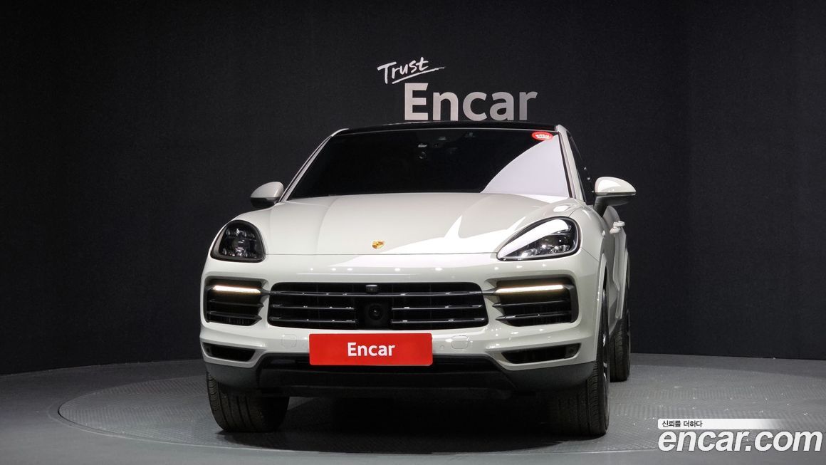 Porsche Cayenne 2021