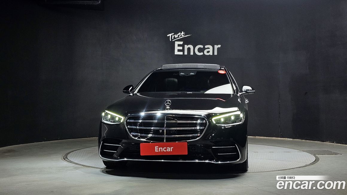 Mercedes-Benz S-Class 2022