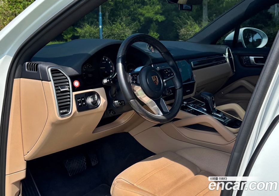 Porsche Cayenne 2020