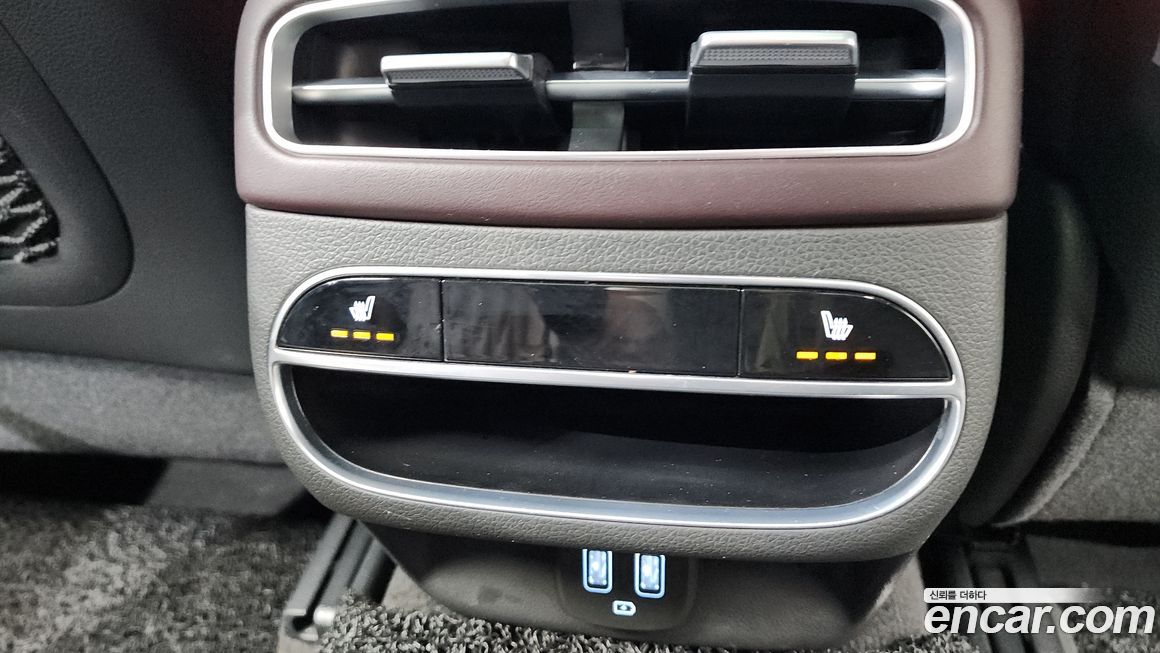 Genesis GV70 2021