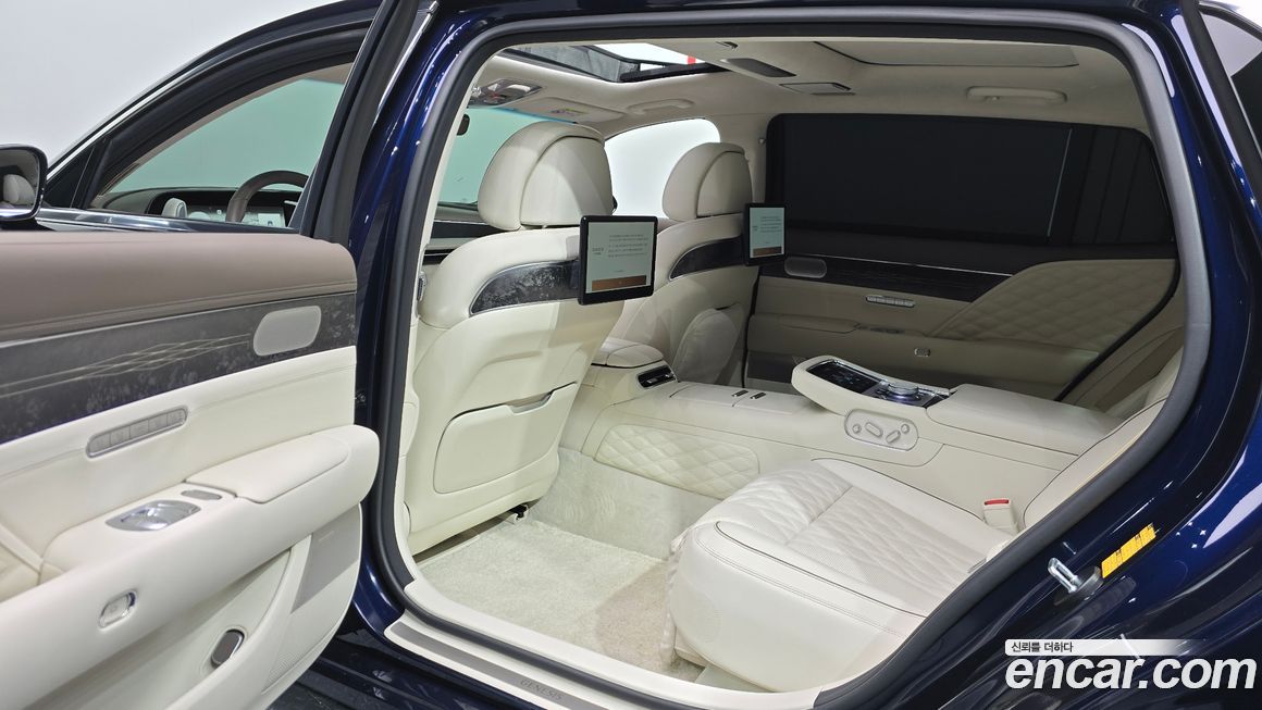 Genesis G90 2024