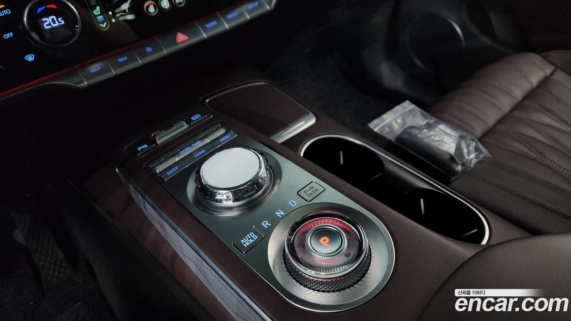 Genesis GV70 2021