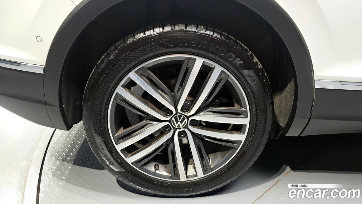 Volkswagen Tiguan 2021