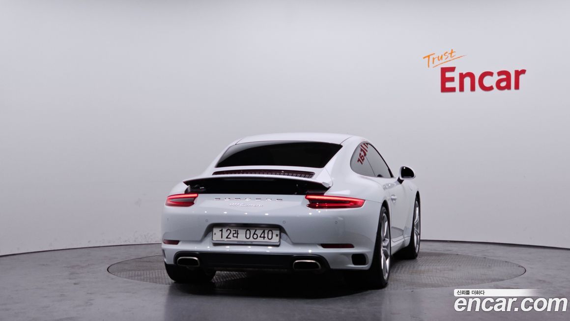 Porsche 911 2017