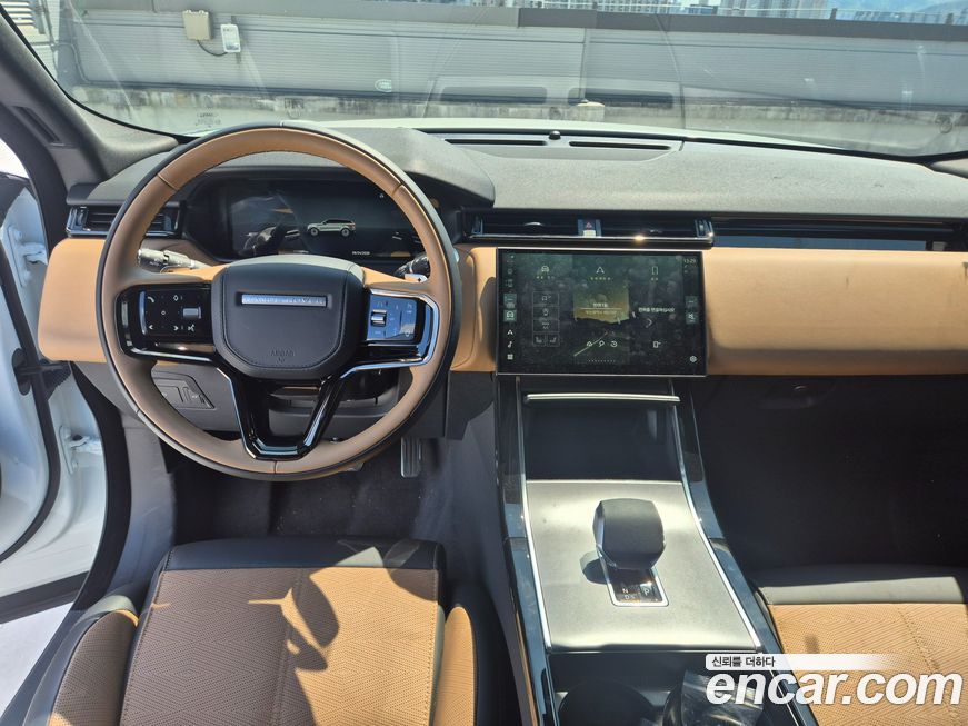 Land Rover Range Rover Velar 2025