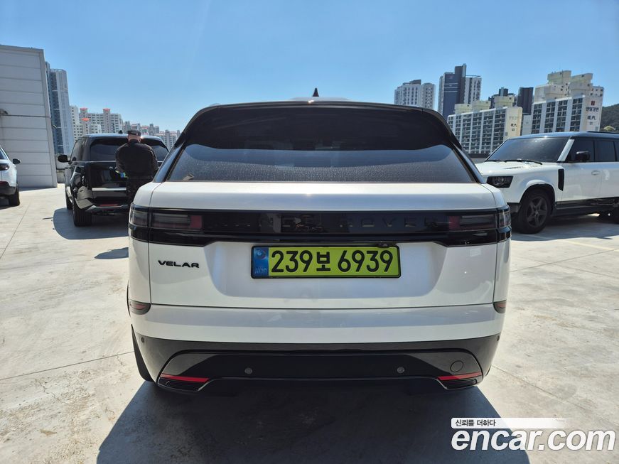 Land Rover Range Rover Velar 2025