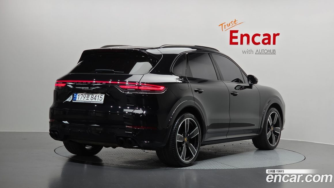 Porsche Cayenne 2022