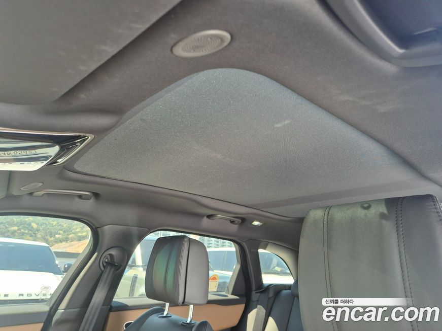 Land Rover Range Rover Velar 2025