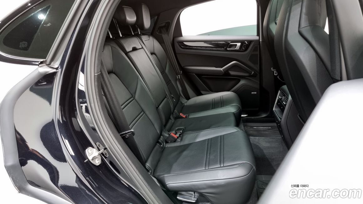 Porsche Cayenne 2020