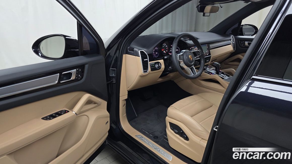 Porsche Cayenne 2022