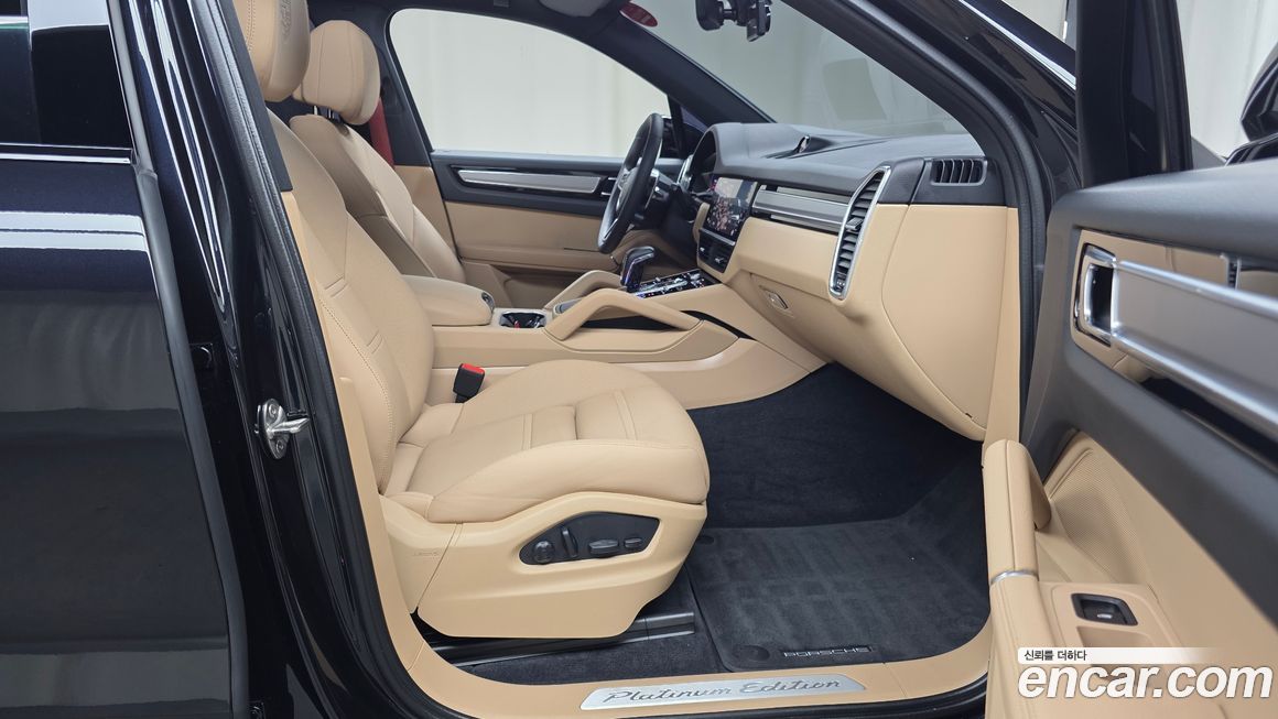 Porsche Cayenne 2022