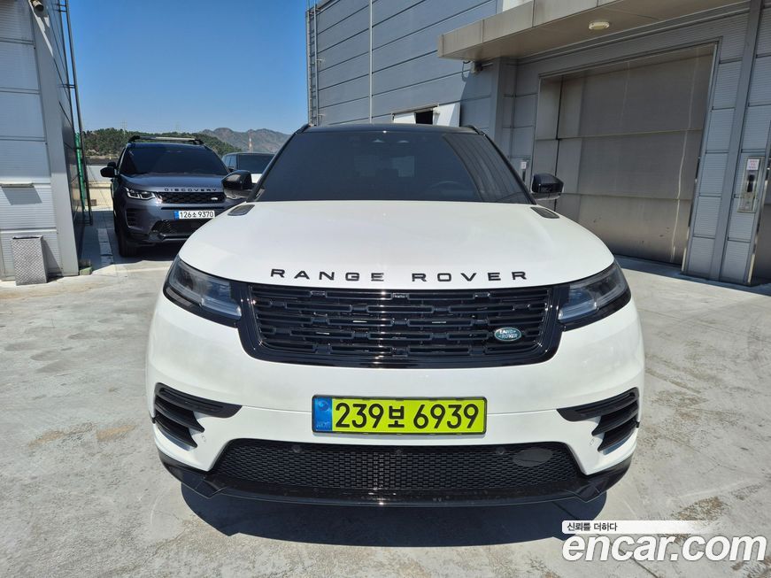 Land Rover Range Rover Velar 2025