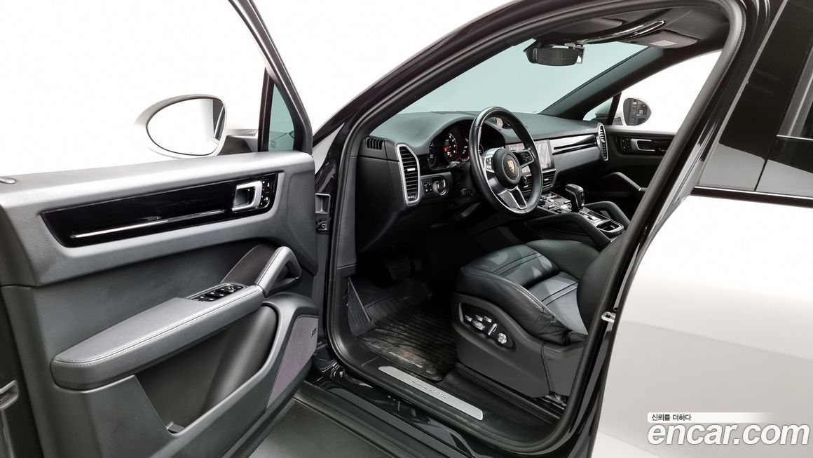 Porsche Cayenne 2020