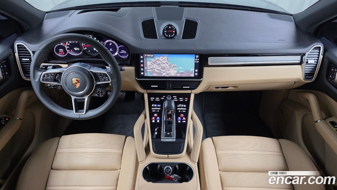 Porsche Cayenne 2022