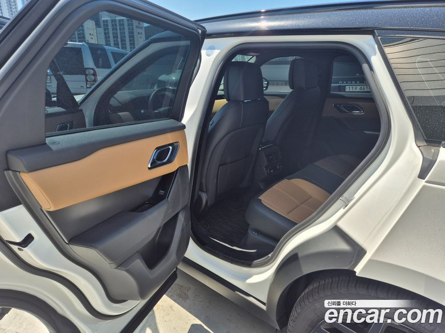 Land Rover Range Rover Velar 2025