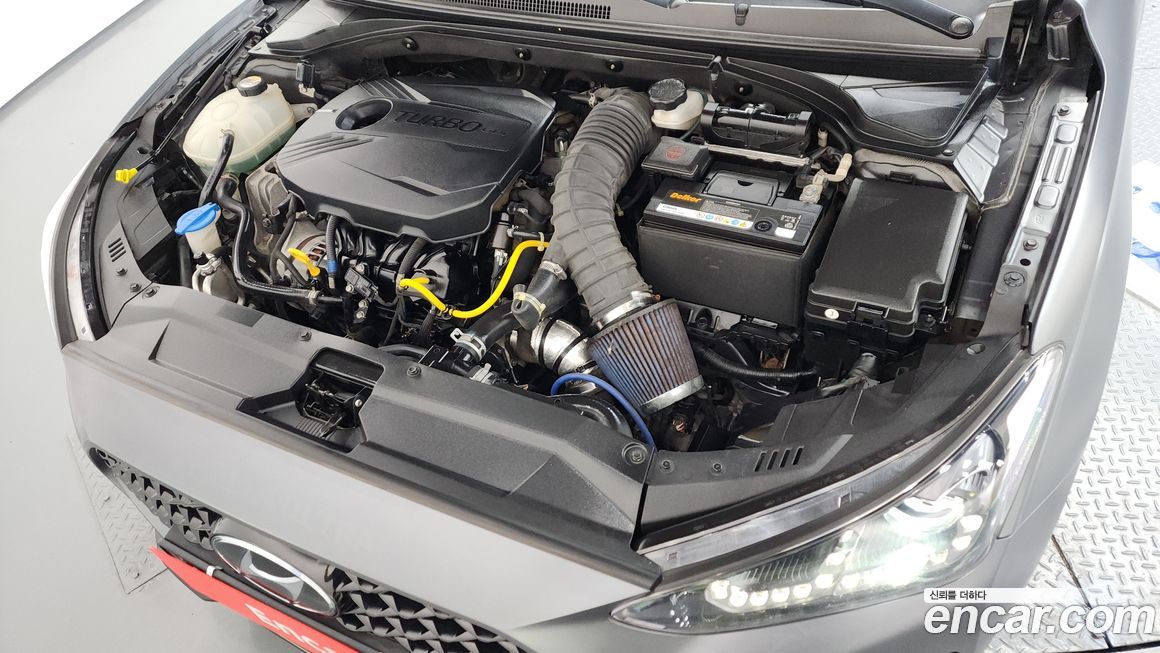 Hyundai Veloster 2018