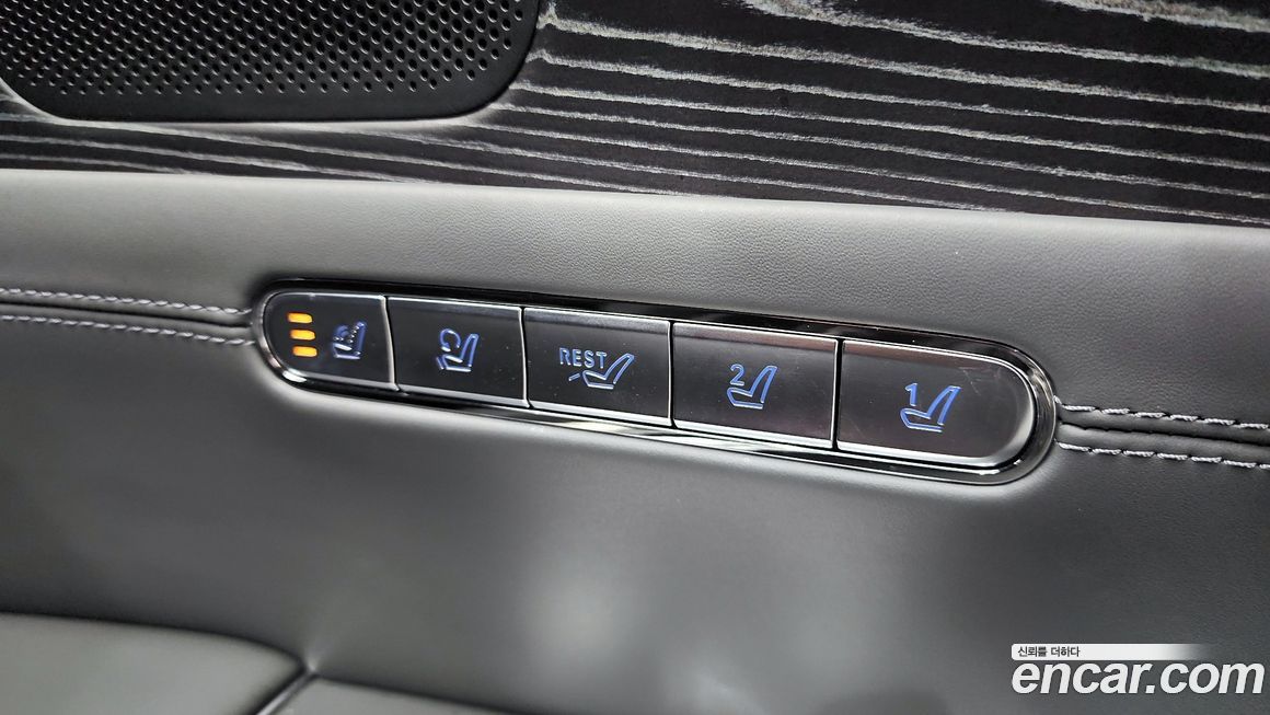 Genesis G90 2022