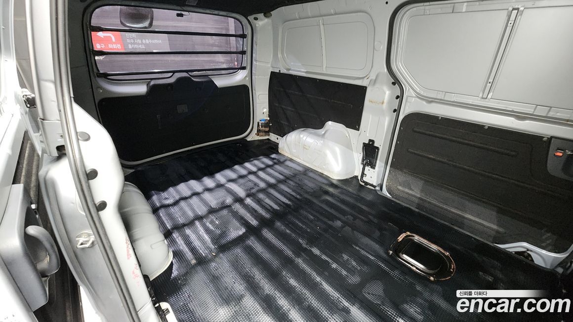Hyundai Starex 2019